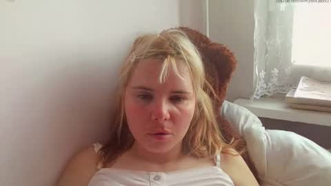 Snapshot of elenaflirt chatting on May 4, 2026, 12:45 pm Elena online show from May 4, 2026, 12:45 pm