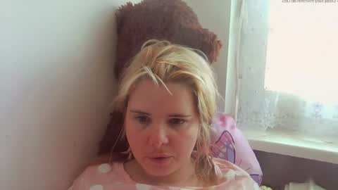 Snapshot of elenaflirt chatting on May 9, 2026, 12:43 pm Elena online show from May 9, 2026, 12:43 pm