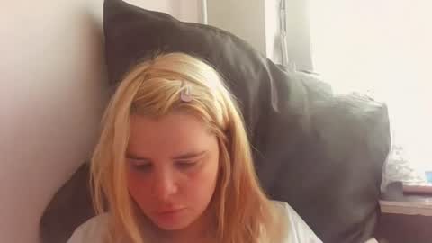 Elena online show from June 23, 2026, 8:23 am