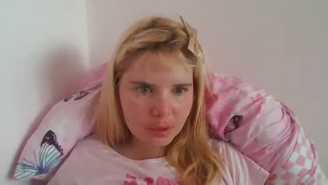 Elena online show from July 18, 2026, 9:57 am