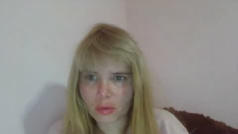 Elena online show from July 28, 2026, 8:52 pm