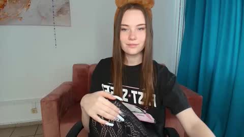 Snapshot of elenaoconar chatting on September 16, 2025, 5:52 am elenaoconar online show from September 16, 2025, 5:52 am