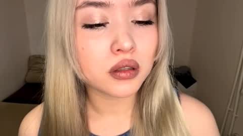 Agata online show from October 28, 2025, 5:11 am