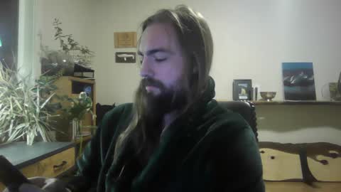 Snapshot of elephantfox chatting on January 12, 2025, 5:03 am fox online show from January 12, 2025, 5:03 am