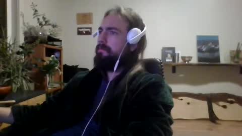 Snapshot of elephantfox chatting on January 15, 2025, 5:19 am fox online show from January 15, 2025, 5:19 am