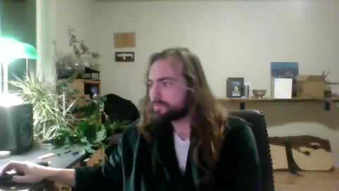 Snapshot of elephantfox chatting on January 20, 2025, 4:54 am fox online show from January 20, 2025, 4:54 am