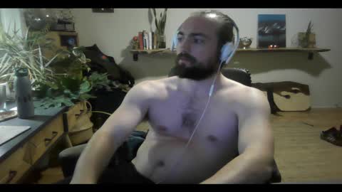 Snapshot of elephantfox chatting on February 17, 2025, 6:53 am fox online show from February 17, 2025, 6:53 am