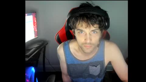 elephantrunkman online show from January 8, 2025, 10:16 pm