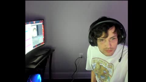 elephantrunkman online show from January 31, 2025, 5:19 am