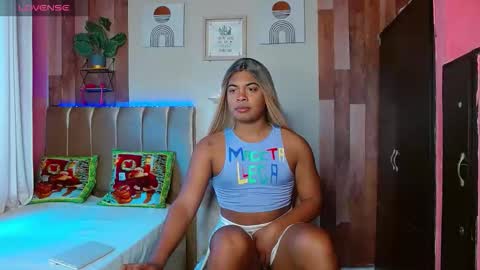 eletrabrowns online show from December 22, 2025, 7:00 pm