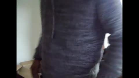 elflaco_6969 online show from October 10, 2025, 7:35 pm