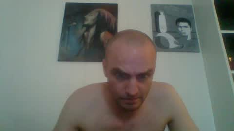 Snapshot of elhornyvikingo chatting on January 4, 2025, 11:54 am horny viking online show from January 4, 2025, 11:54 am