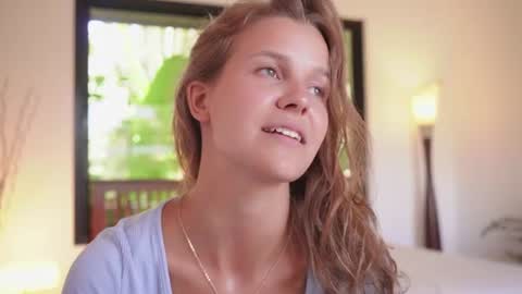 Snapshot of eli_sun chatting on June 13, 2026, 6:00 am ELI Guys Im immersed in my studies its time for exams. I hope to be here on Friday online show from June 13, 2026, 6:00 am