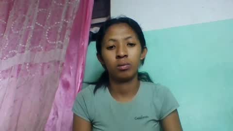 eliahsexy online show from July 17, 2026, 6:53 am
