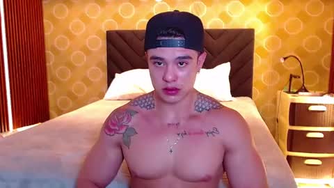 Snapshot of elian_craiggggg chatting on November 29, 2025, 9:07 pm Elian online show from November 29, 2025, 9:07 pm