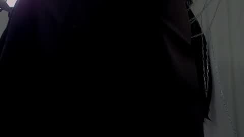 Ellie online show from November 7, 2025, 5:40 am