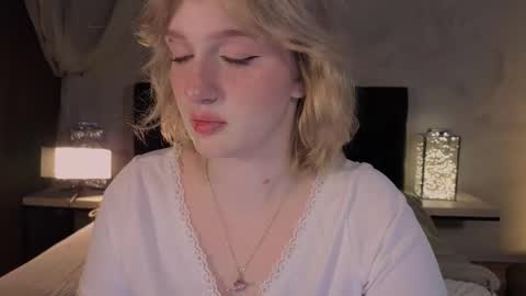 Ellie online show from March 19, 2026, 5:44 am