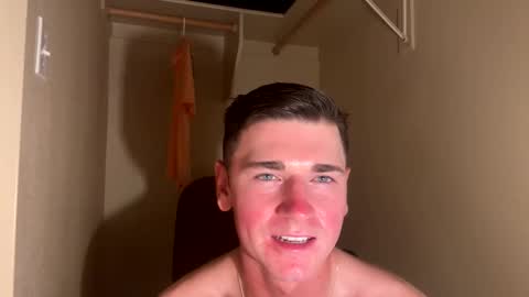 elijahkinky24 online show from May 15, 2026, 11:56 pm