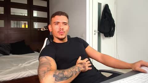 ElijahThorne online show from February 7, 2026, 8:07 am