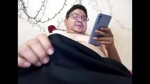 elimposstor online show from February 8, 2026, 1:25 pm