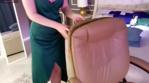 Elina online show from October 3, 2025, 1:35 am