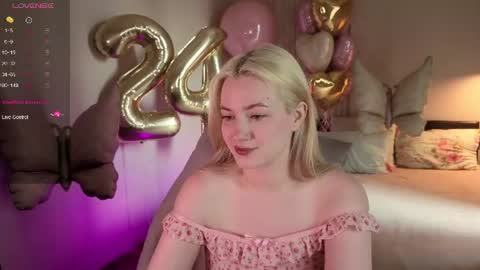 Elina online show from June 16, 2026, 6:16 am