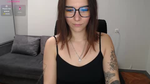 Snapshot of elina_posh chatting on April 9, 2026, 11:15 am Liza online show from April 9, 2026, 11:15 am