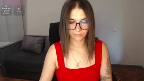 Snapshot of elina_posh chatting on May 22, 2026, 12:00 pm Liza online show from May 22, 2026, 12:00 pm