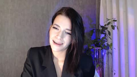 Snapshot of elinapretty chatting on November 23, 2025, 9:14 pm Elina online show from November 23, 2025, 9:14 pm
