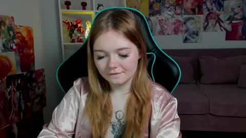 Snapshot of elinavale chatting on May 31, 2026, 6:09 pm elinavale online show from May 31, 2026, 6:09 pm