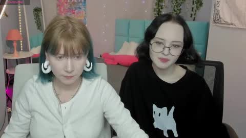 Elira Vane online show from May 15, 2026, 10:55 am