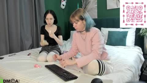 Elira Vane online show from May 21, 2026, 3:24 am