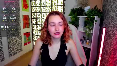 Elis  online show from September 23, 2025, 2:03 am