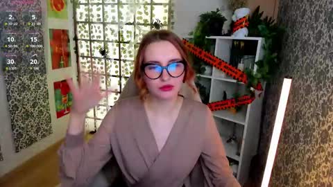 Elis  online show from November 17, 2025, 2:28 am