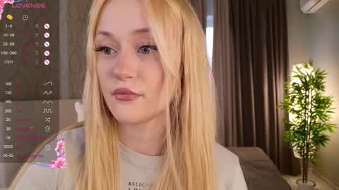 Elis online show from November 16, 2025, 11:49 am