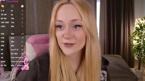 Elis online show from November 19, 2025, 12:16 pm