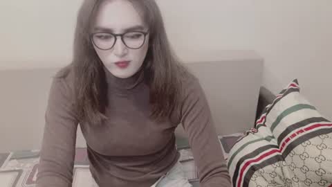 Snapshot of elisa_2001 chatting on July 6, 2026, 10:23 pm Liza online show from July 6, 2026, 10:23 pm