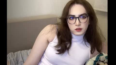 Snapshot of elisa_2001 chatting on August 4, 2026, 8:44 pm Liza online show from August 4, 2026, 8:44 pm