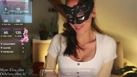 Elisa online show from April 15, 2026, 6:26 pm