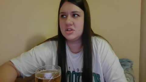 Snapshot of elisa_kollin chatting on January 29, 2025, 5:24 pm Aletta Oushen online show from January 29, 2025, 5:24 pm