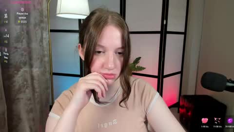 Snapshot of elisabeth_binder chatting on May 5, 2026, 4:09 am your sweet Lisa online show from May 5, 2026, 4:09 am