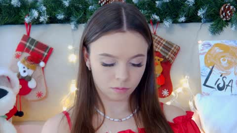 ElisabethDavis online show from December 10, 2024, 3:33 pm