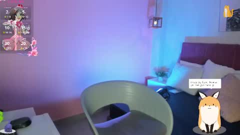 elisabethflores online show from July 28, 2026, 7:15 pm