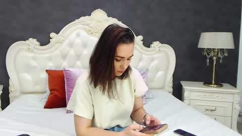 Krissy online show from March 2, 2026, 8:54 am