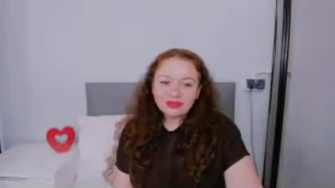 ElisabethXSweet online show from July 8, 2026, 4:33 pm
