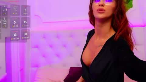 ElisaCharm online show from April 4, 2026, 4:11 am