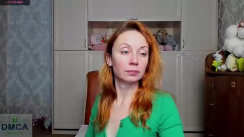 Elise online show from February 19, 2025, 6:22 am