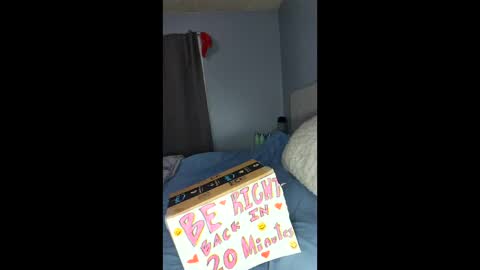 Snapshot of elishacohen33 chatting on April 21, 2026, 4:23 pm elishacohen33 online show from April 21, 2026, 4:23 pm