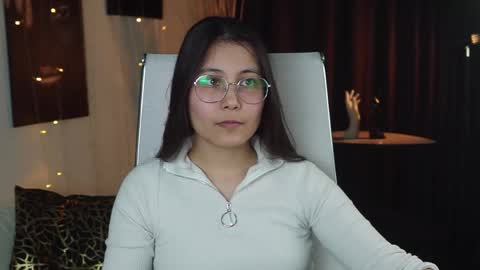 Elison online show from April 19, 2026, 3:22 pm