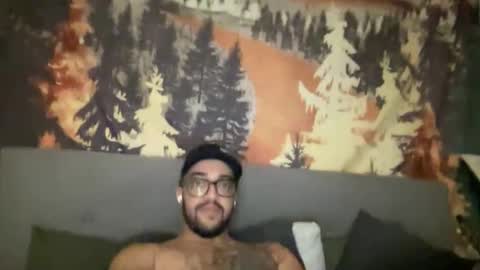 Snapshot of elitealex87 chatting on November 3, 2025, 9:10 am elitealex87 online show from November 3, 2025, 9:10 am